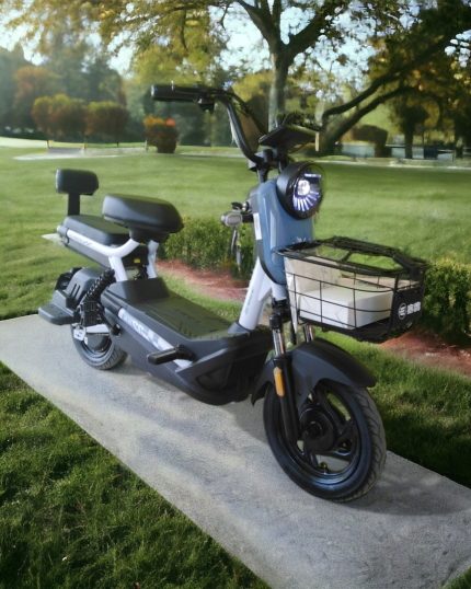 Електрически скутер 750W | 48V-20Ah | с педали - Max Motors